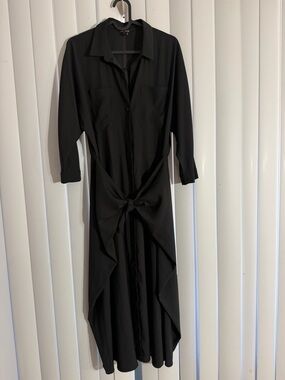 NIC+ZOE Black Knot-Front Maxi Shirt Dress